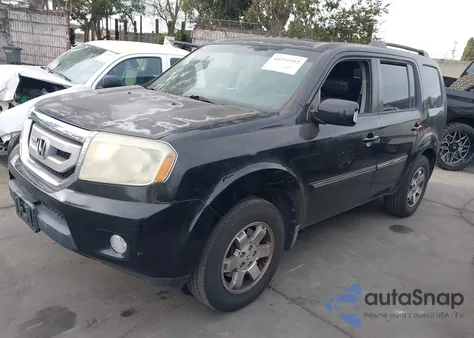 2010 Honda Pilot Touring z USA, uszkodzony, nr VIN 5FNYF3H81AB010293